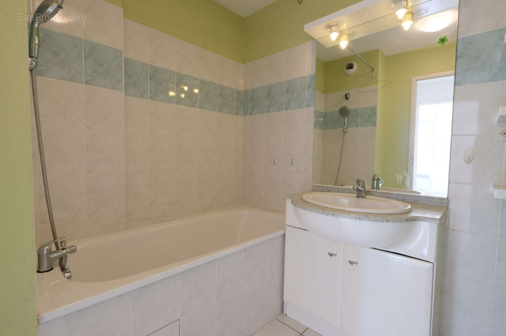 Appartement à COLOMIERS