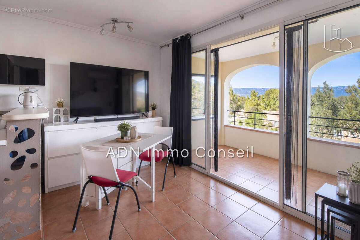 Appartement à MALLEMORT