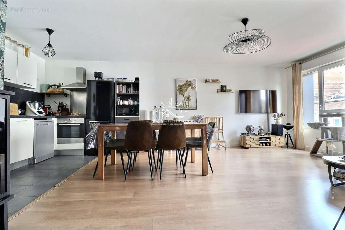 Appartement à CROIX