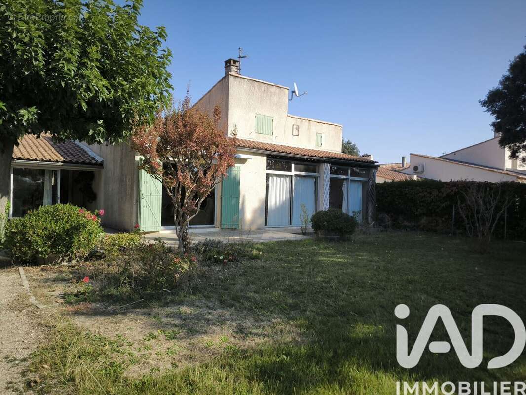 Photo 6 - Maison à SORGUES