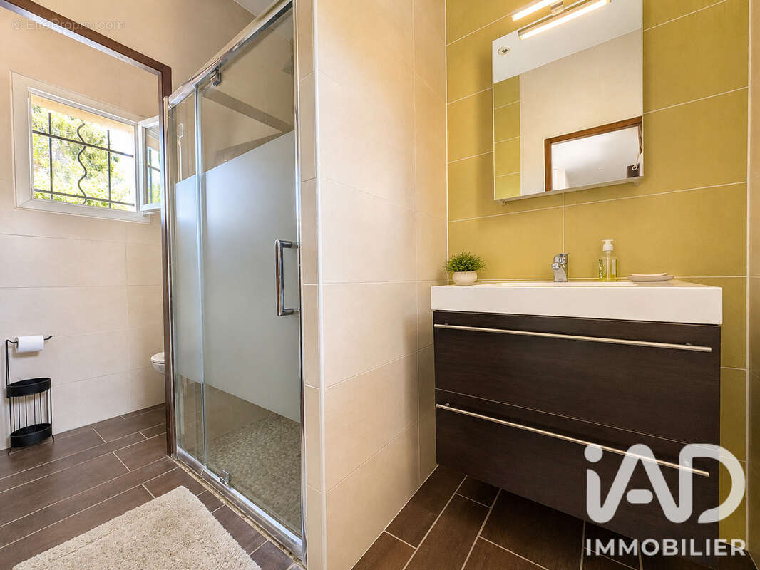 Maison 113 m² à Gradignan  - photo 7