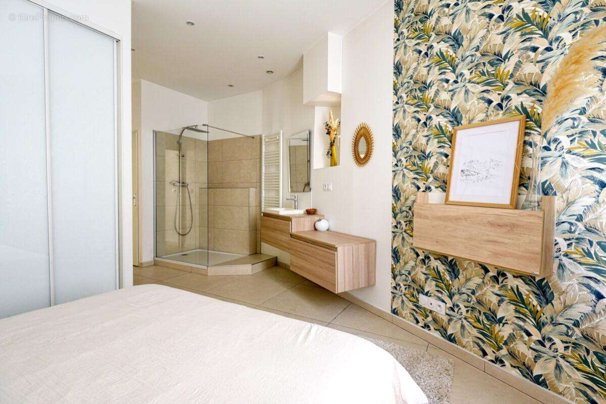 Appartement à LYON-6E