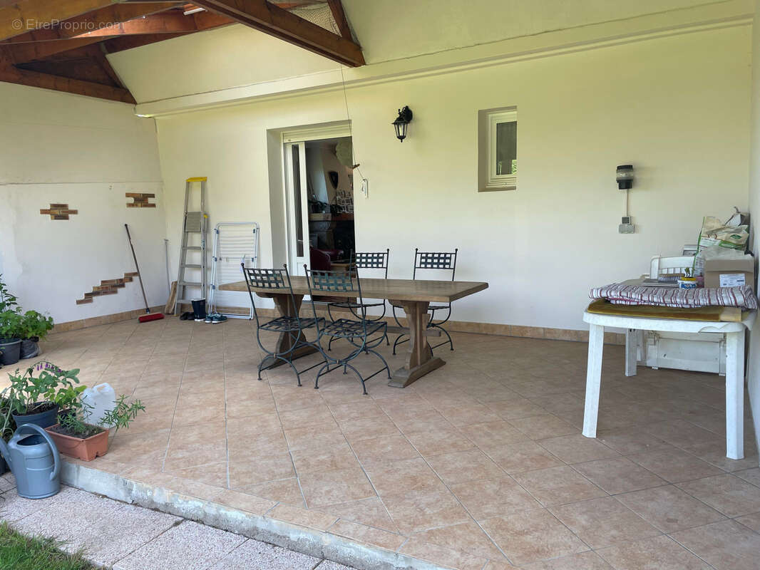 EXCLUSIVITÉ   Maison familiale de 116 m2 avec vie de plain-pied, sous-sol total et dépendances - photo 14