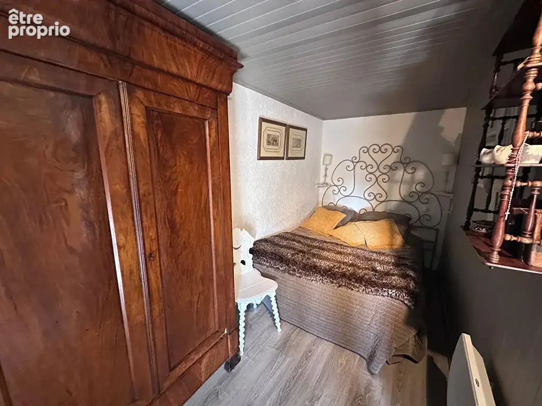 Maison de charme de type 5 avec garage et terrain attenant - photo 12