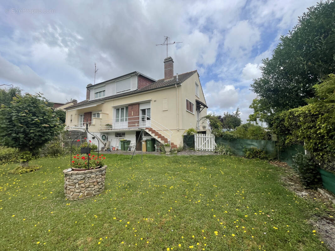 Maison à DREUIL-LES-AMIENS