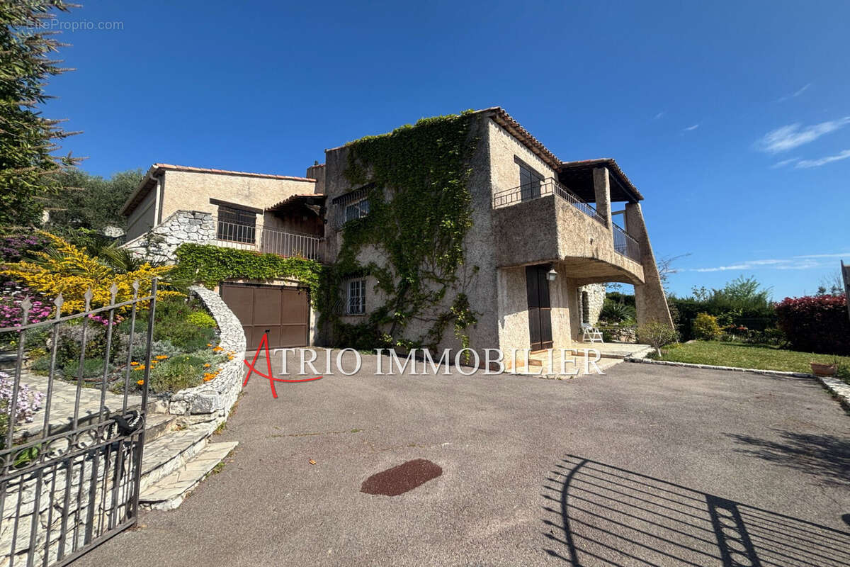 Maison à CAGNES-SUR-MER