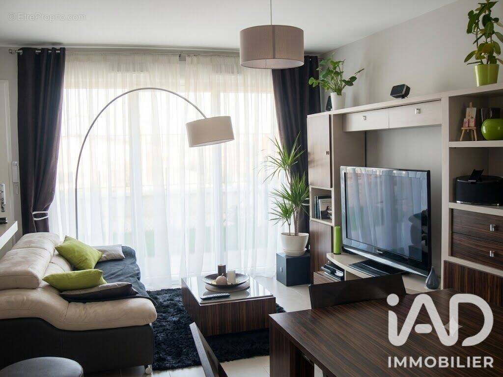 Photo 1 - Appartement à VILLEMOMBLE