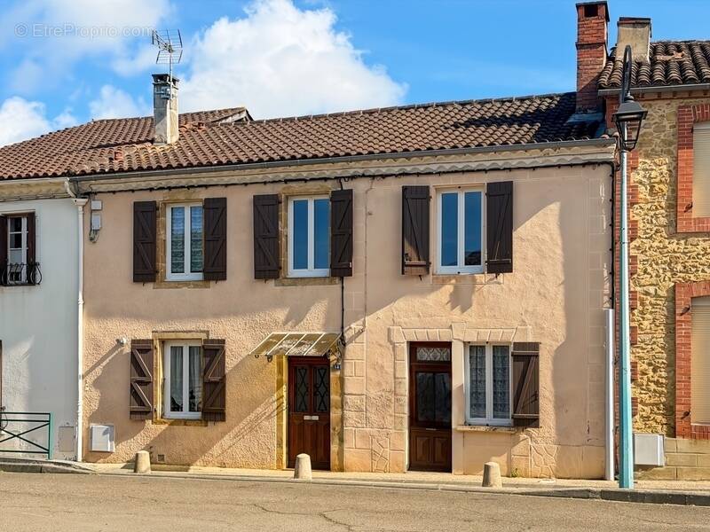 Maison à AIGNAN