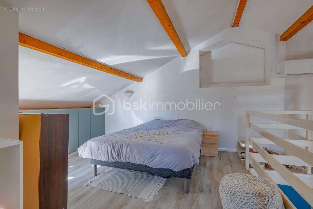 Maison familiale Vaulx en Velin Village - photo 7