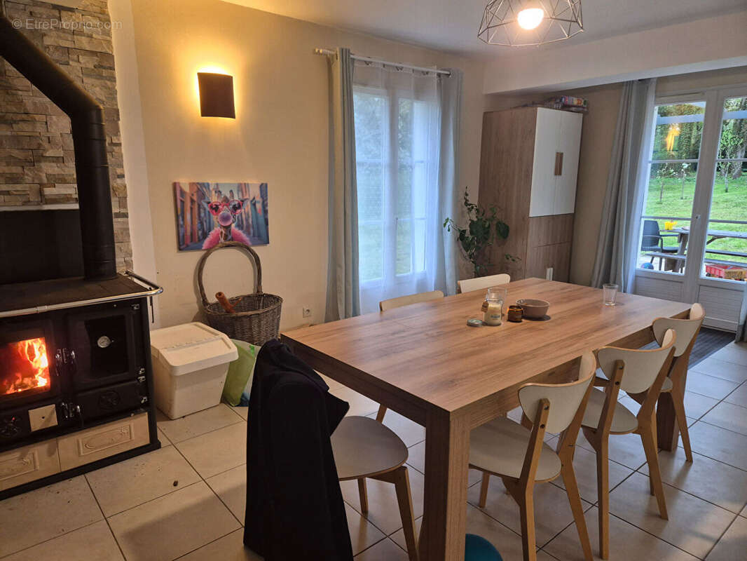 Maison à CHOUZY-SUR-CISSE