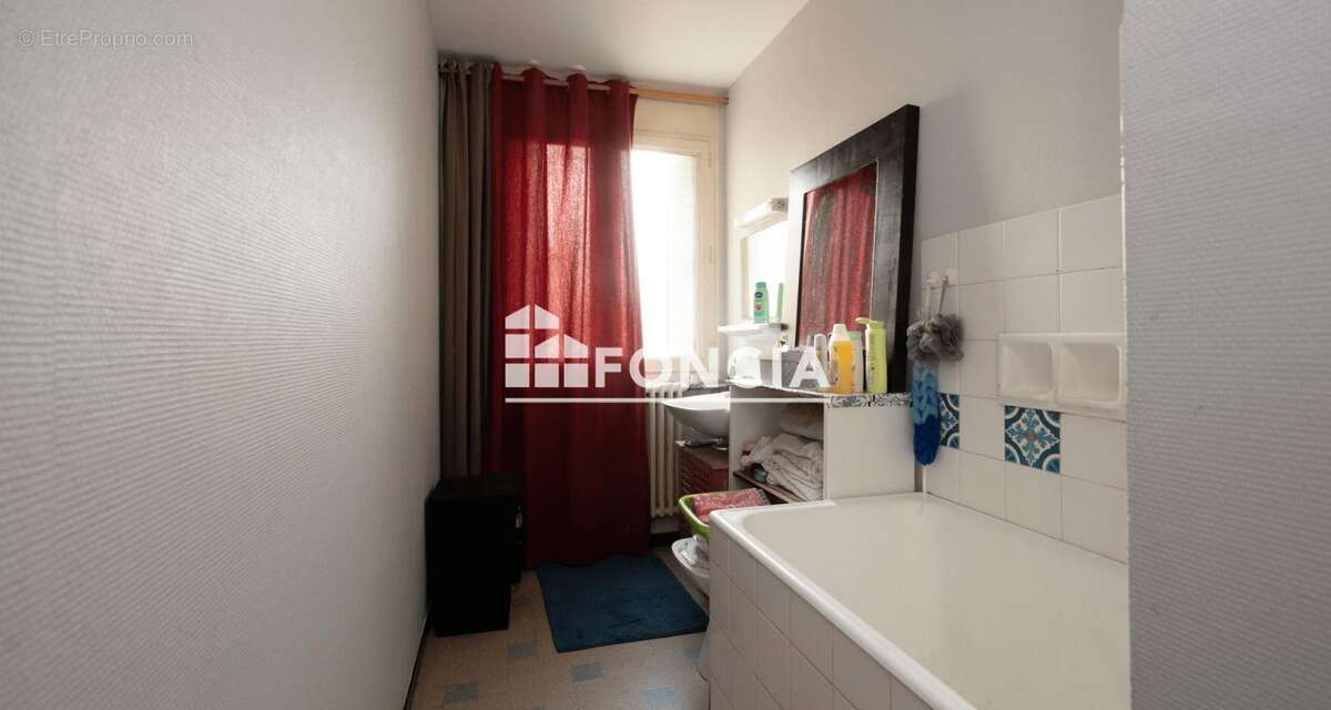 Appartement à TOURNON-SUR-RHONE