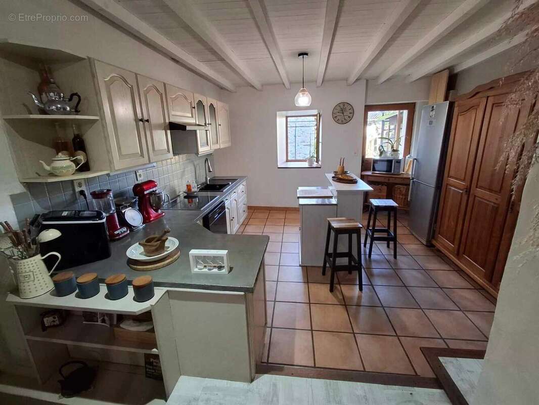 Photo 3 - Maison à BURLATS