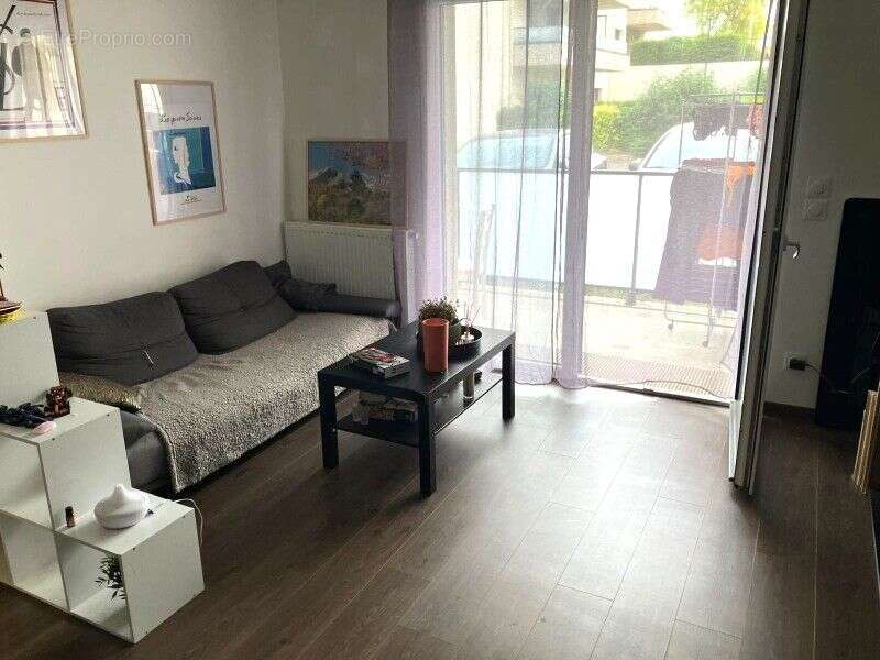 Appartement à MONDEVILLE