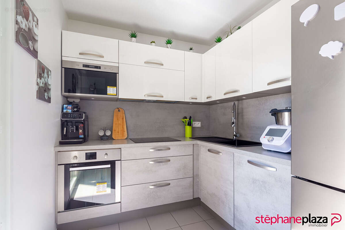 Appartement à COLOMBES