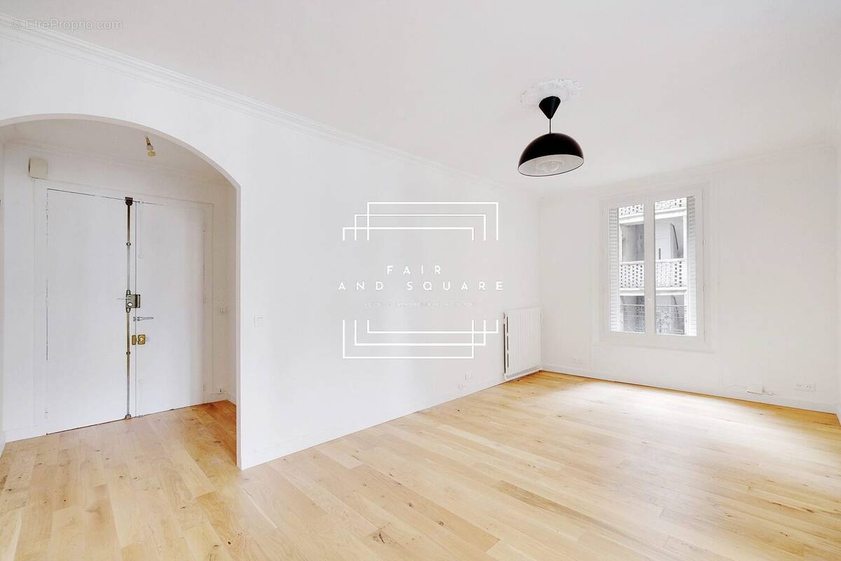 Appartement à NEUILLY-SUR-SEINE