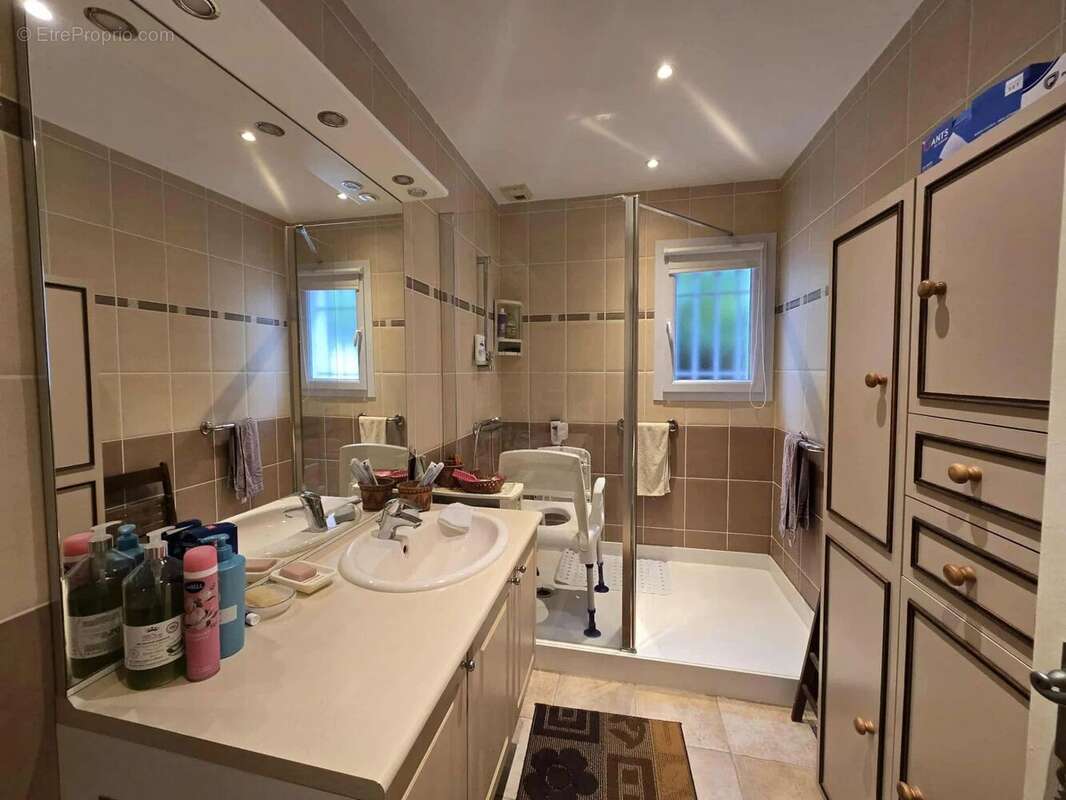 Maison à LE CANNET-DES-MAURES