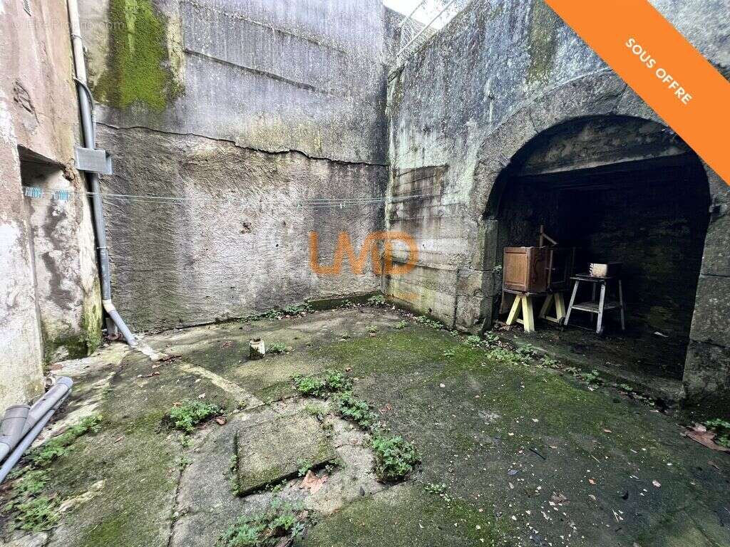 Appartement à AUBIN