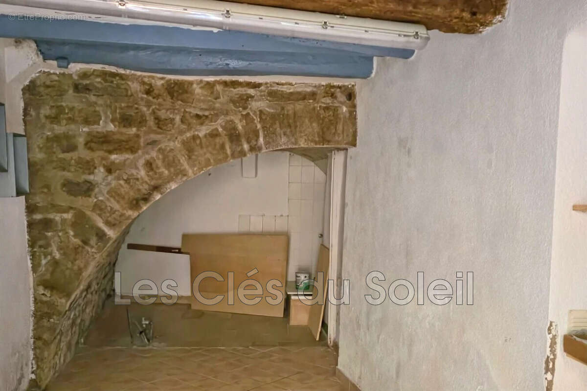 Appartement à HYERES