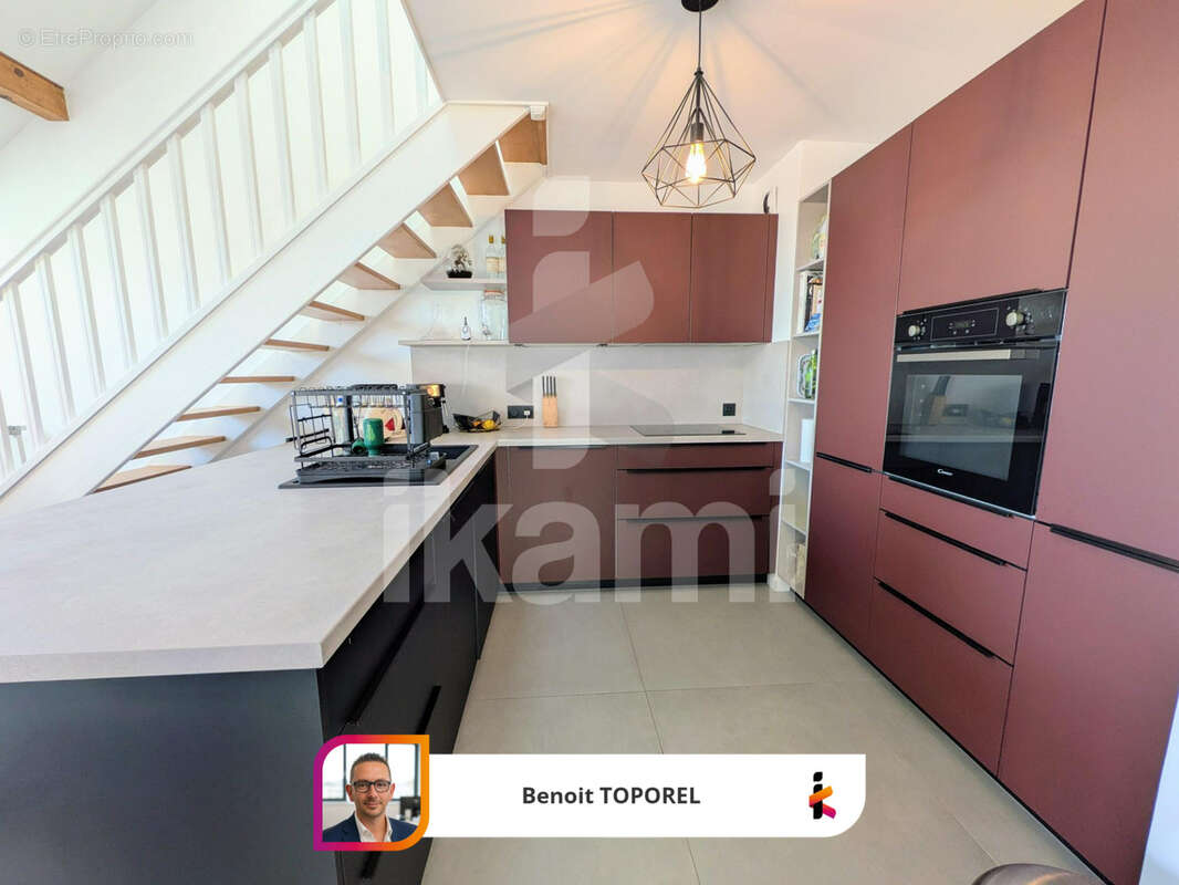 Appartement à POISY