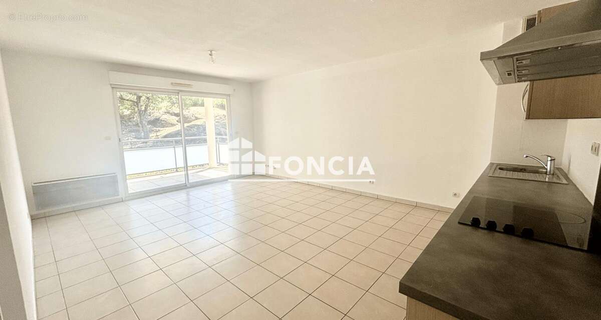 Appartement à FREJUS