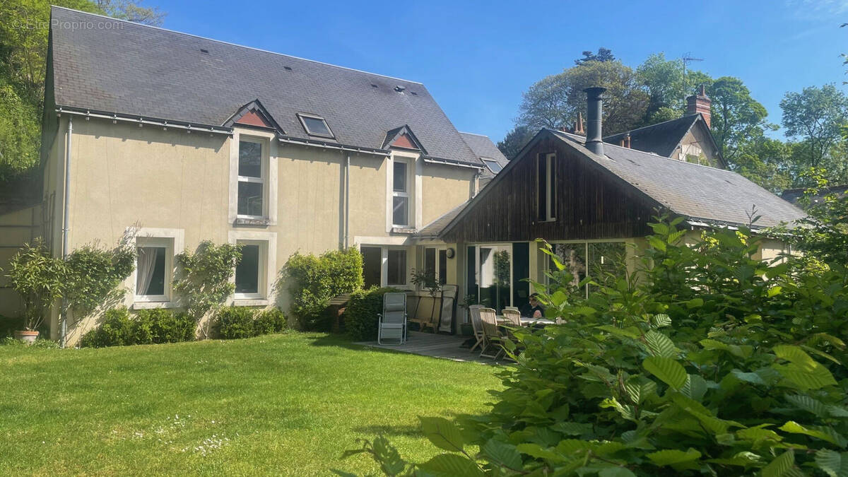 Maison à VERNOU-SUR-BRENNE
