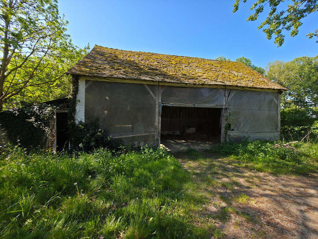 Maison à SAINT-COSME-EN-VAIRAIS