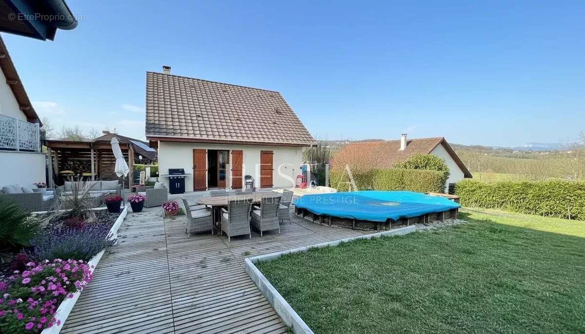 Maison à VALLIERES