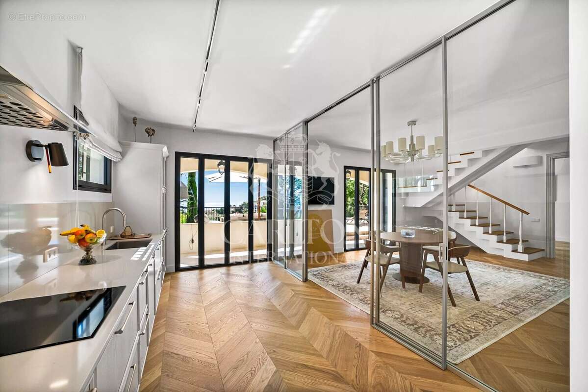 Maison à ROQUEBRUNE-CAP-MARTIN