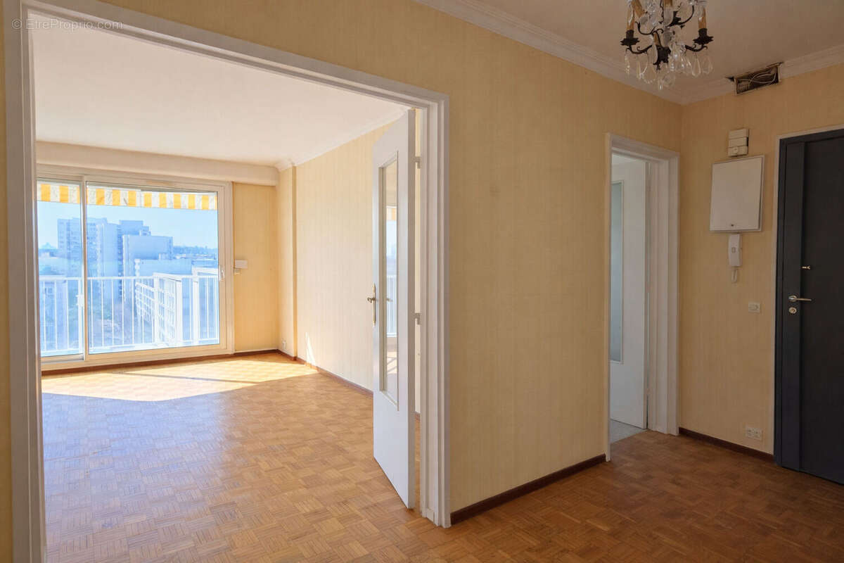 Appartement à SAINT-GRATIEN