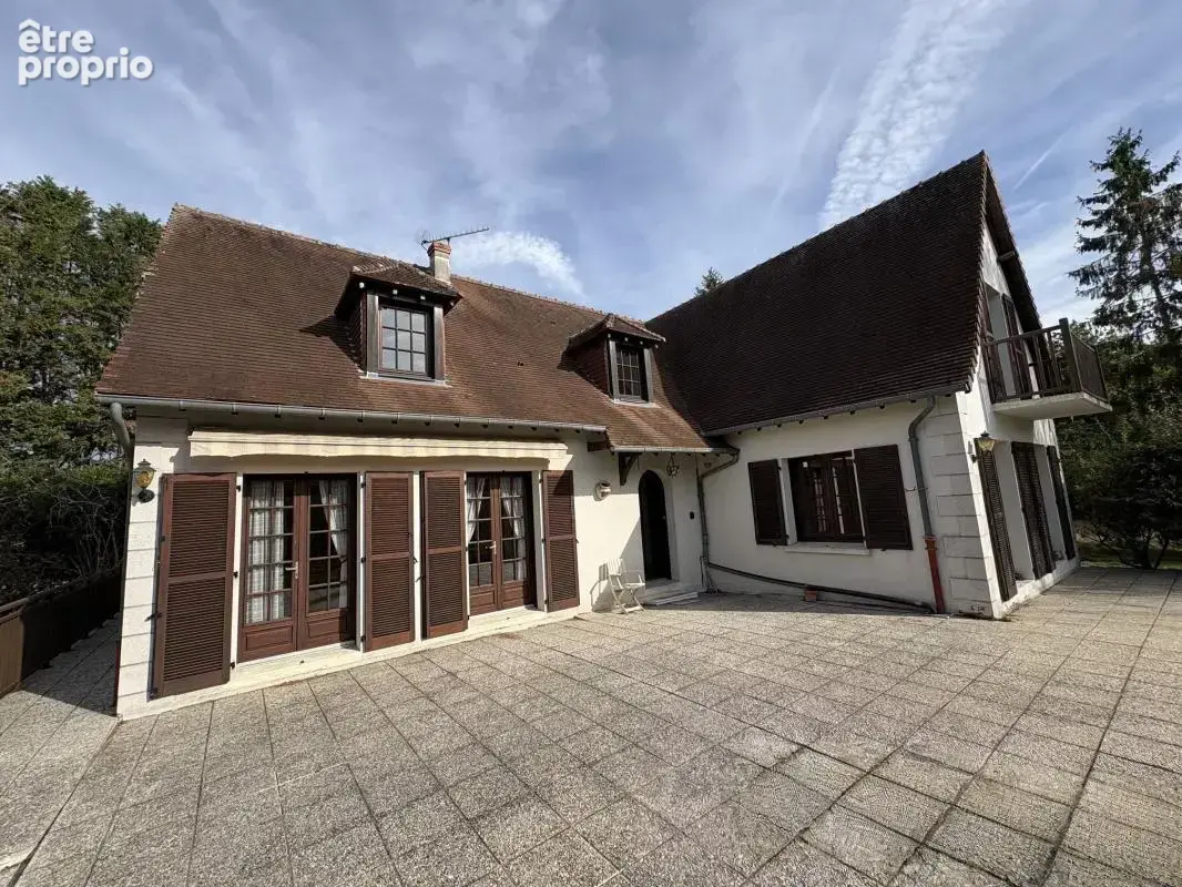 À SAISIR ! Belle maison familiale avec de beaux espaces, au calme ! - photo 3