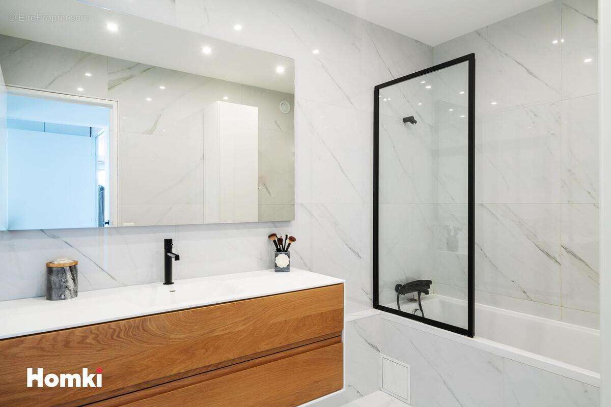 Appartement à MARSEILLE-9E