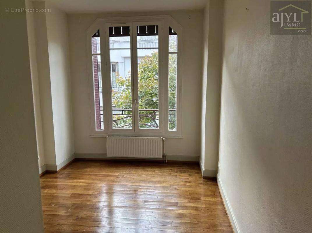 Appartement à VICHY