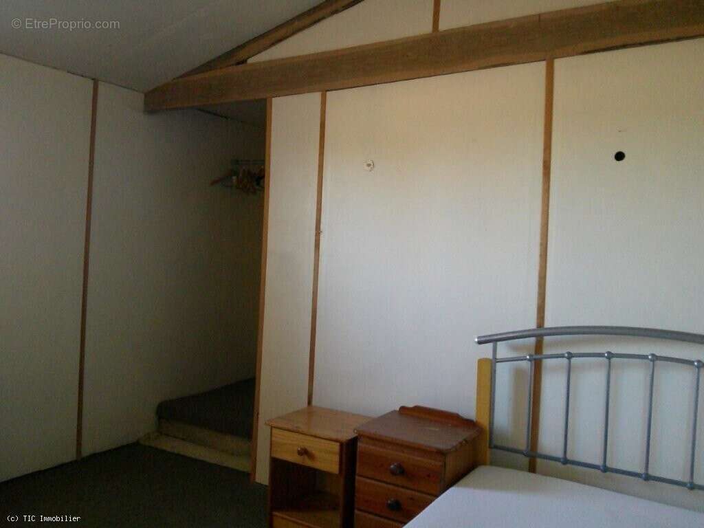 Grange Rénovée : Comprenant 4 Chambres et Terrain de 4382m² - photo 26