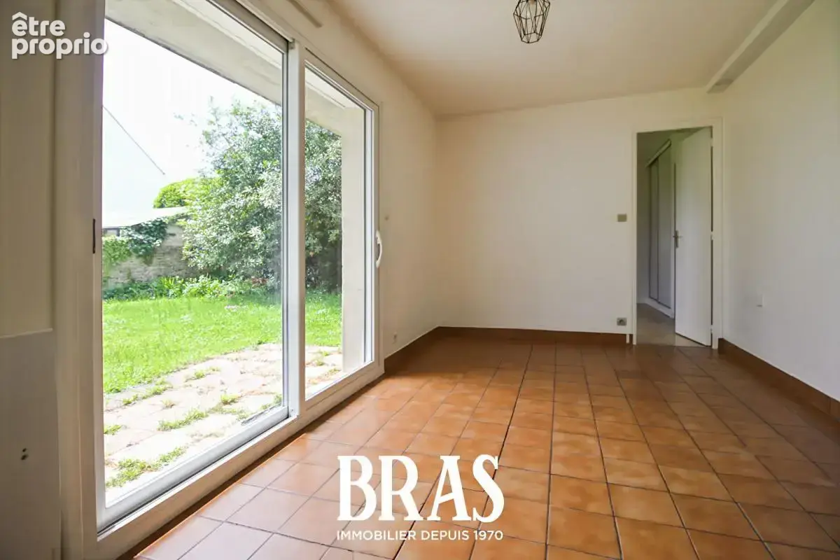 Appartement Vannes 2 pièce(s) 31 m2 JARDIN 140m² privatif - photo 4
