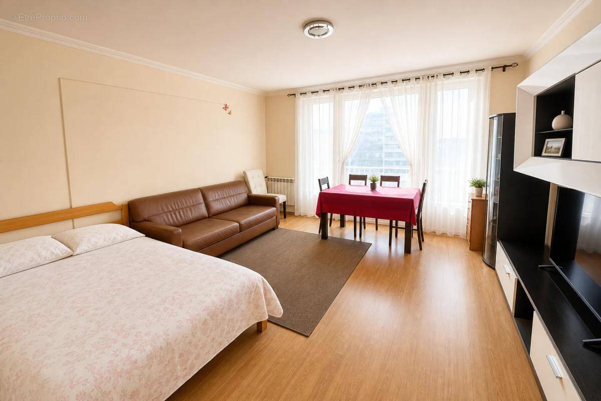 Appartement à EPINAY-SUR-SEINE