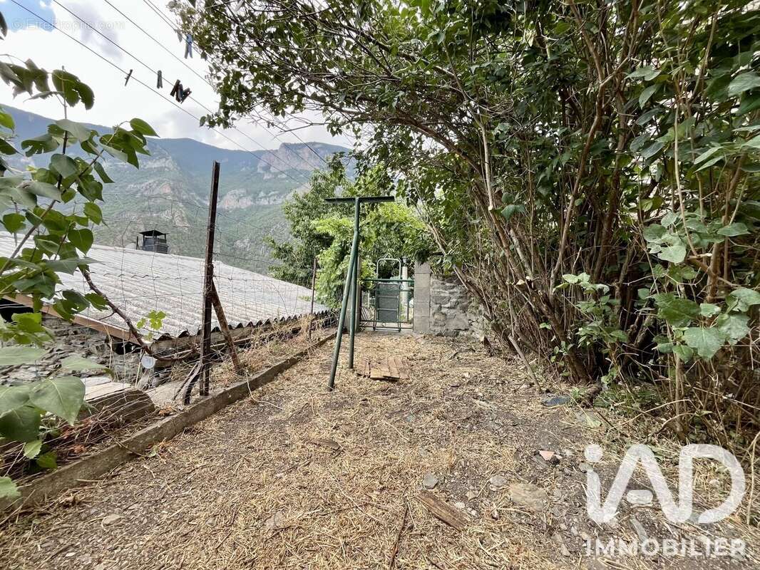 Maison 45 m² à Nohedes  - photo 8