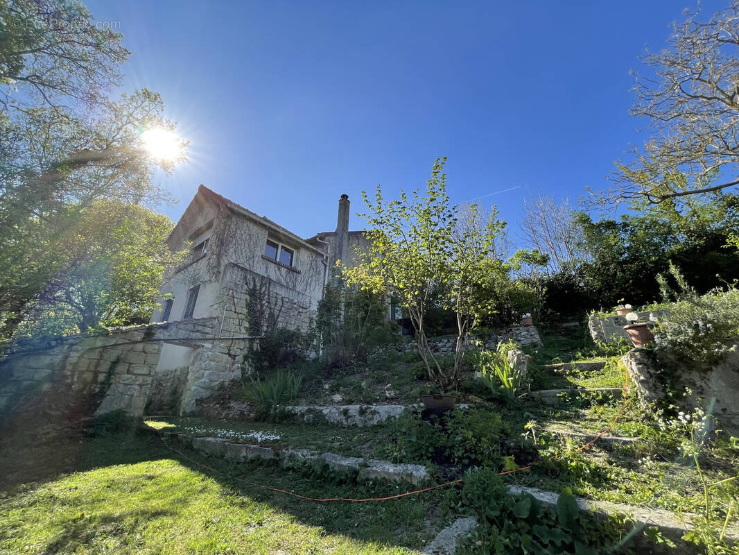 Maison à PONTOISE