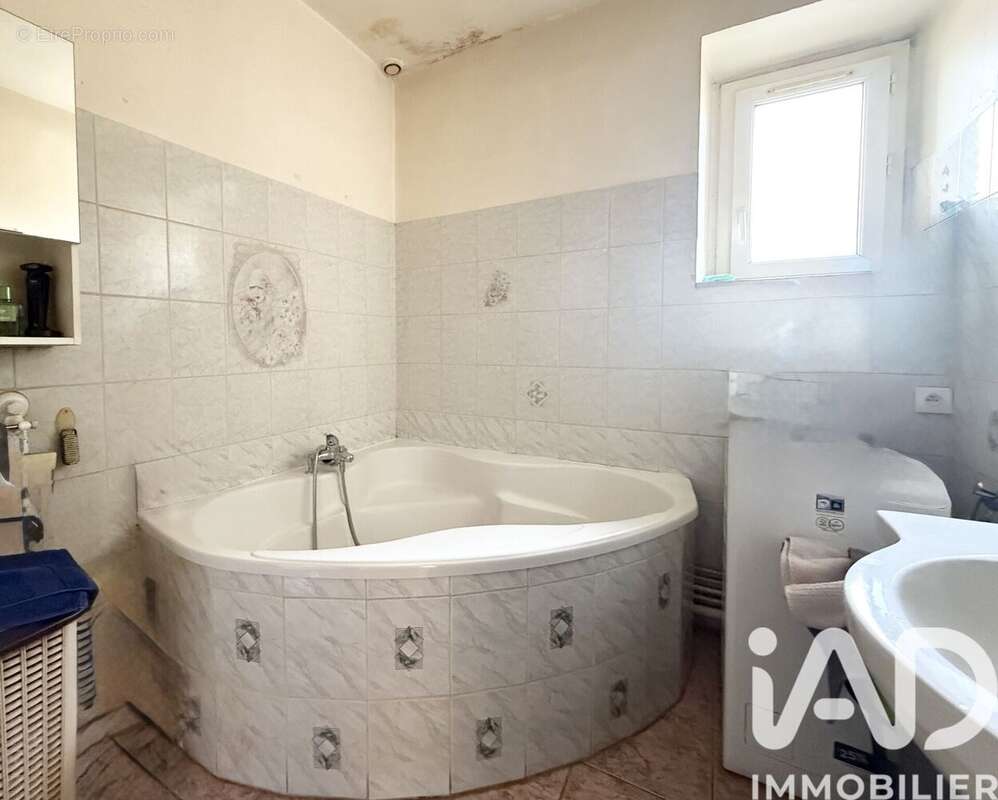 Photo 9 - Appartement à SAINT-LEU-D'ESSERENT