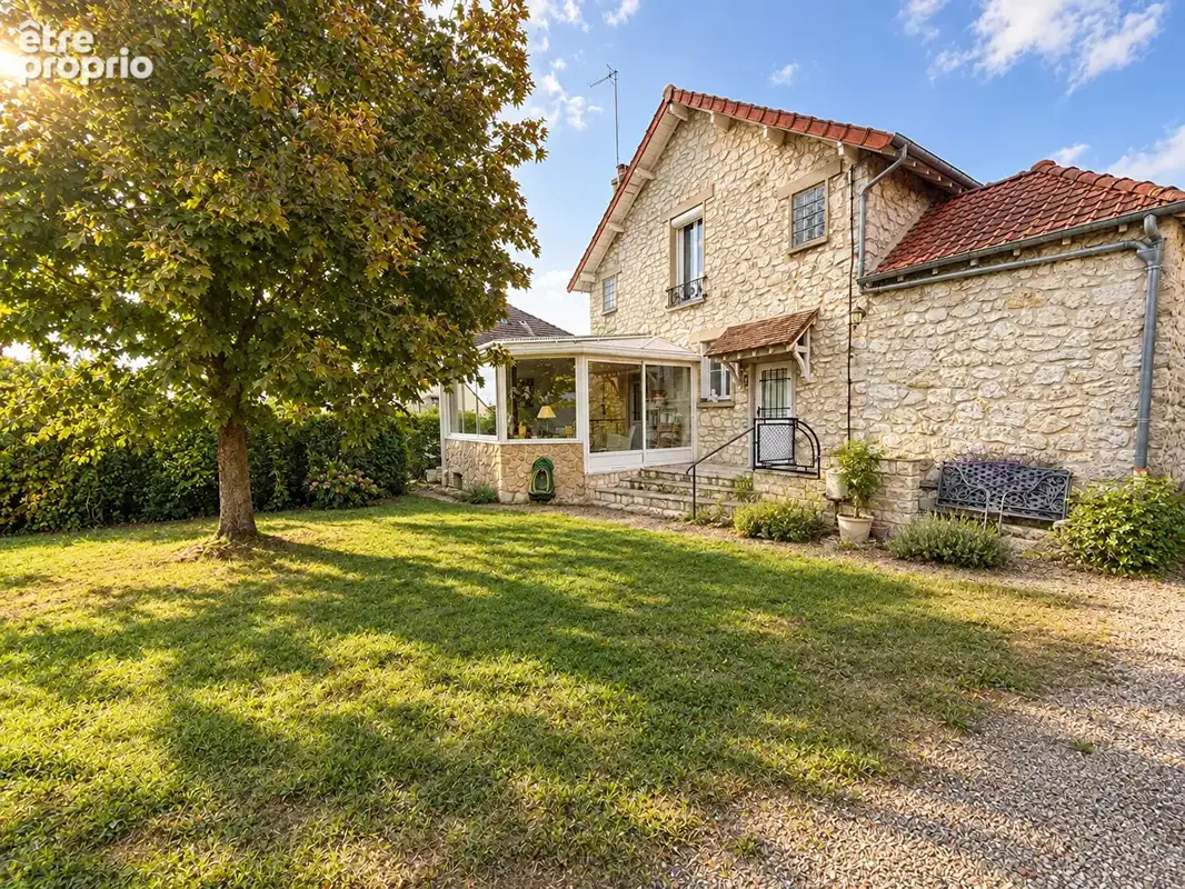 Photo Maison à Moret-Sur-Loing au prix de 416 000€