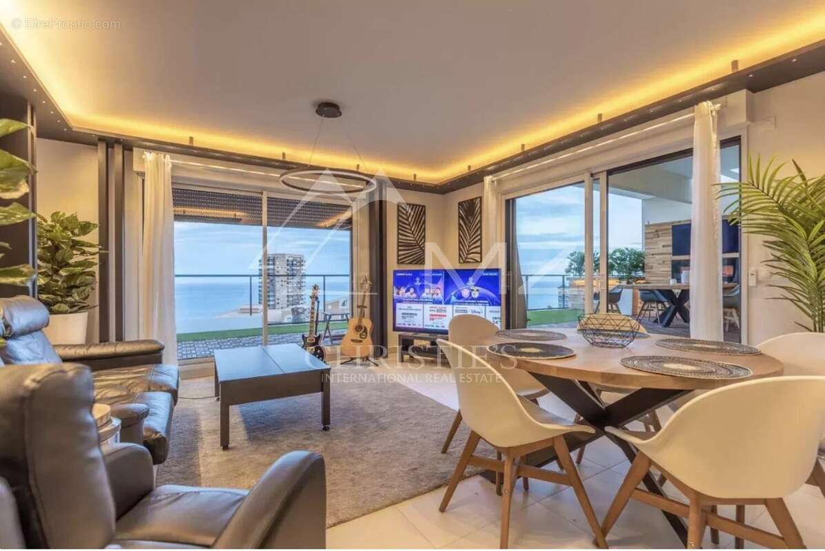 Appartement à BEAUSOLEIL