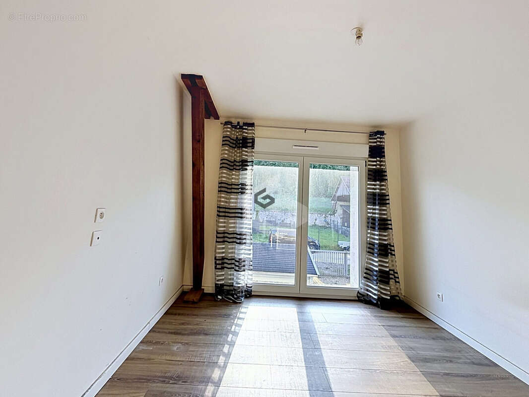Maison 147 m² à Nanteuil-La-Fosse  - photo 6