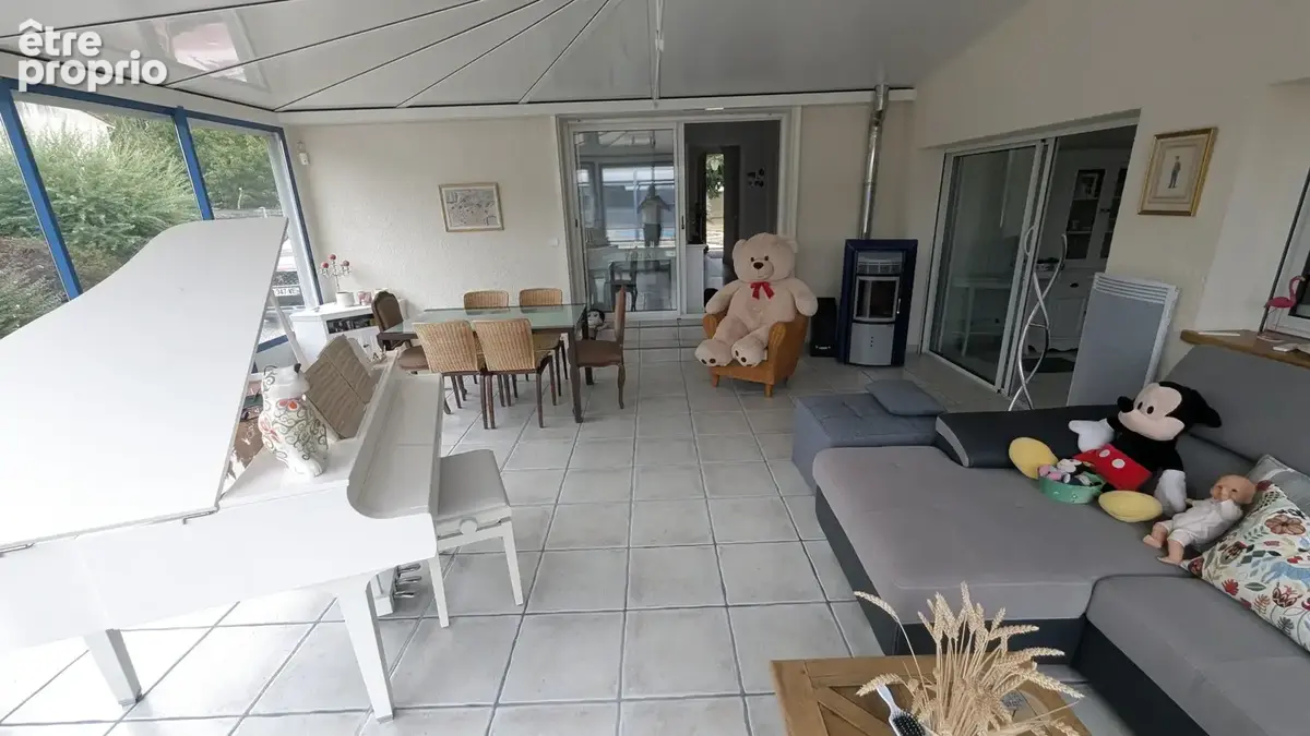 MAGNÉ BELLE MAISON de 203 m2 env. habitable - photo 4