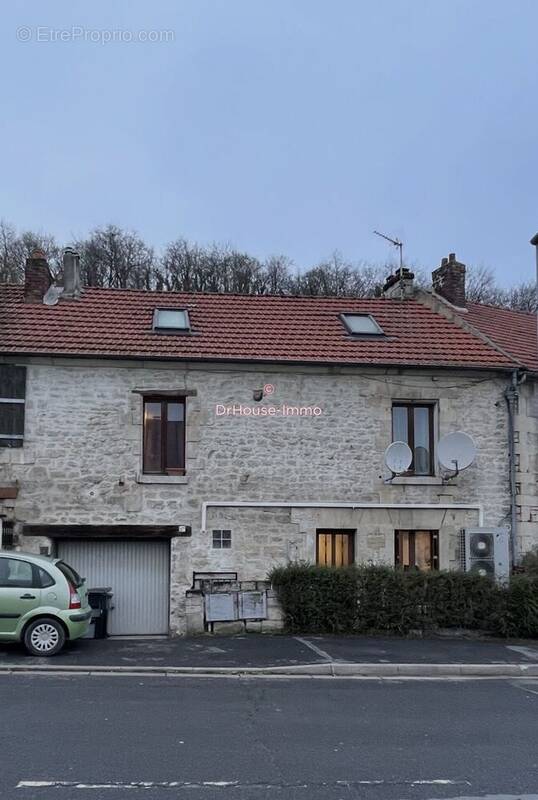Maison à MONTATAIRE