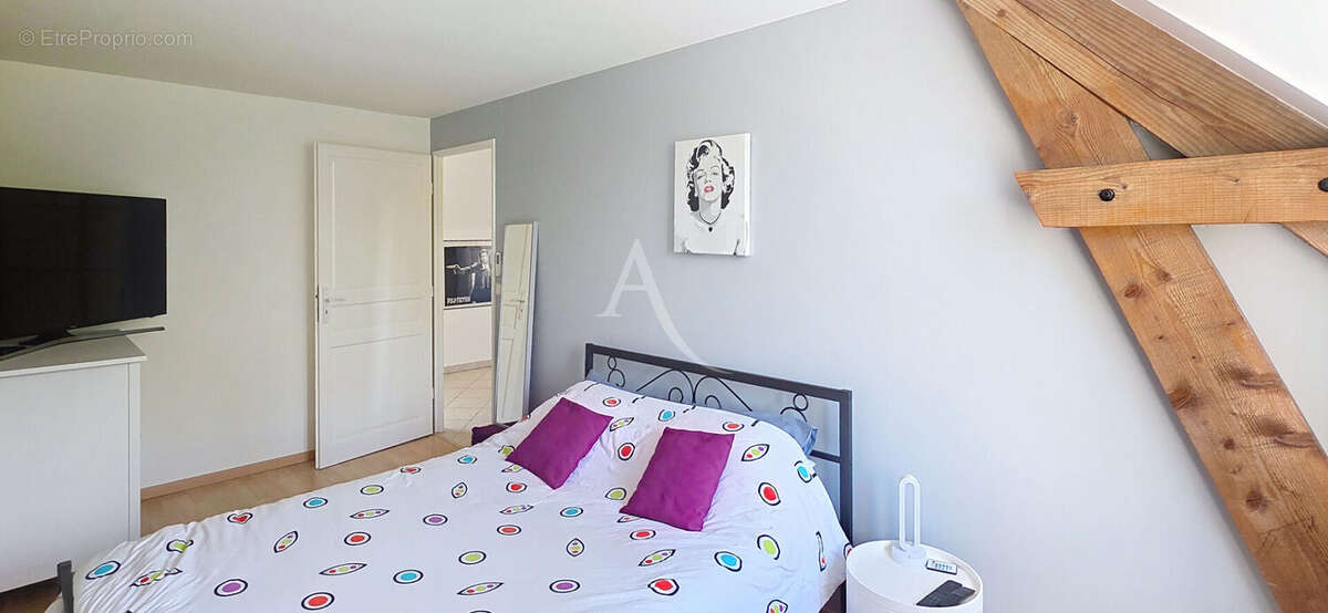 Appartement à MONTCEAUX-LES-MEAUX