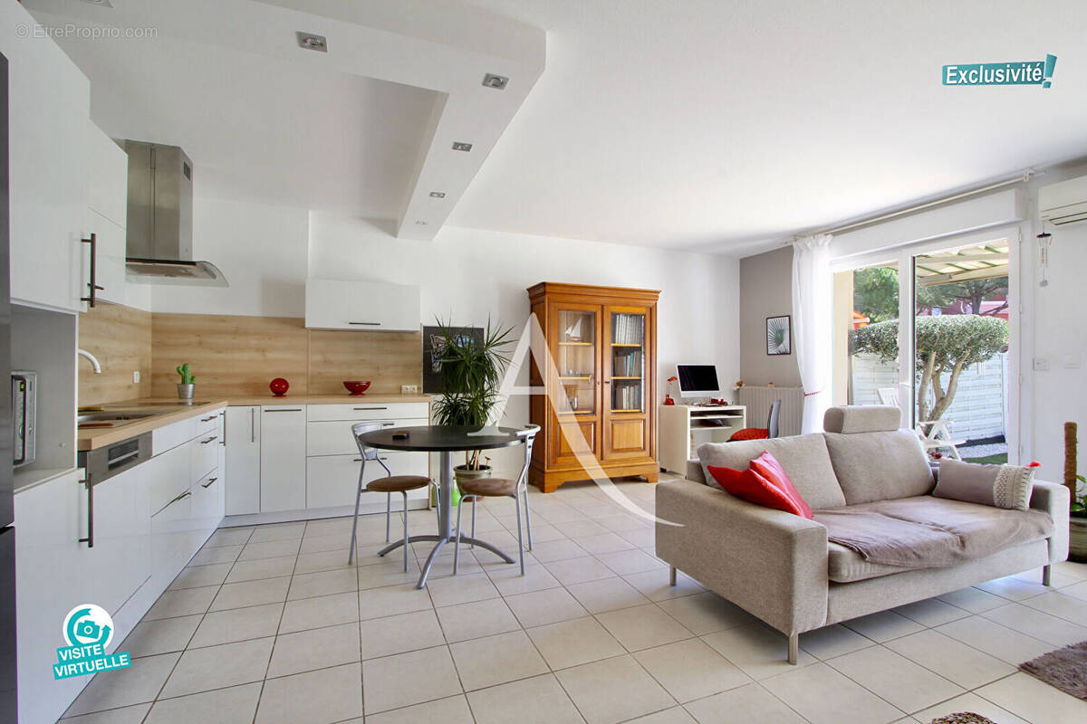 Appartement à LATTES