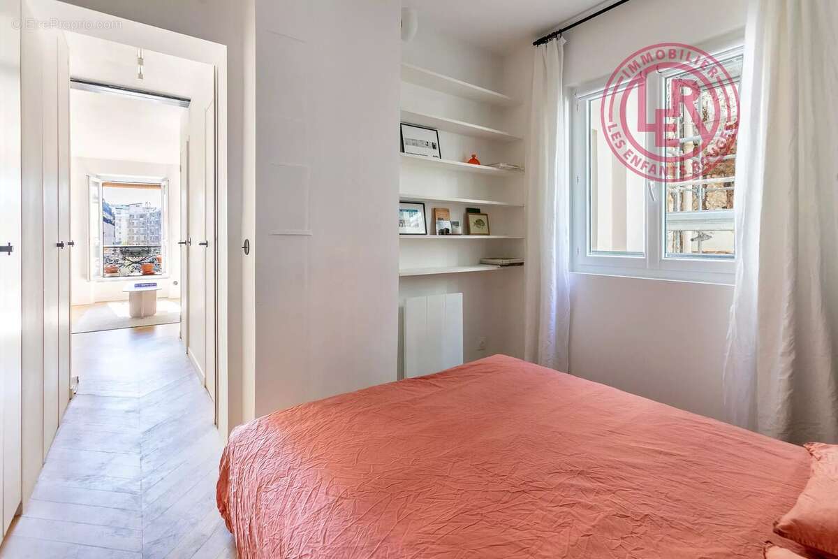 Appartement à PARIS-11E