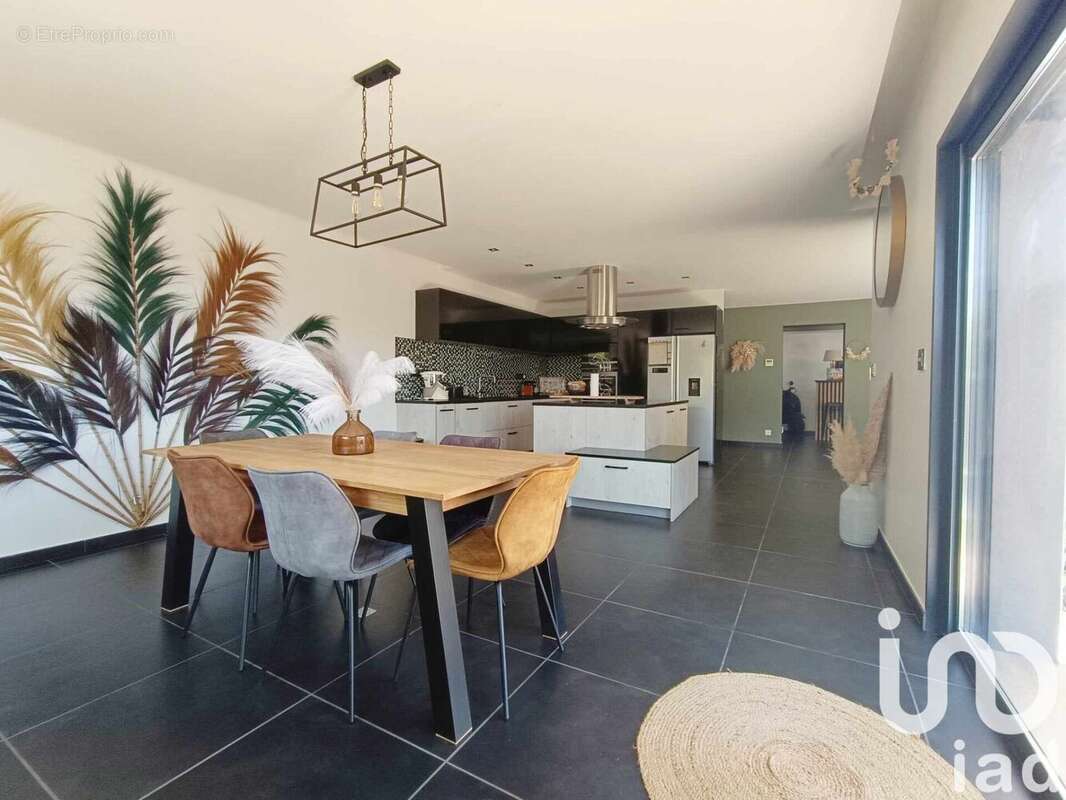 Photo 3 - Maison à SERVIAN