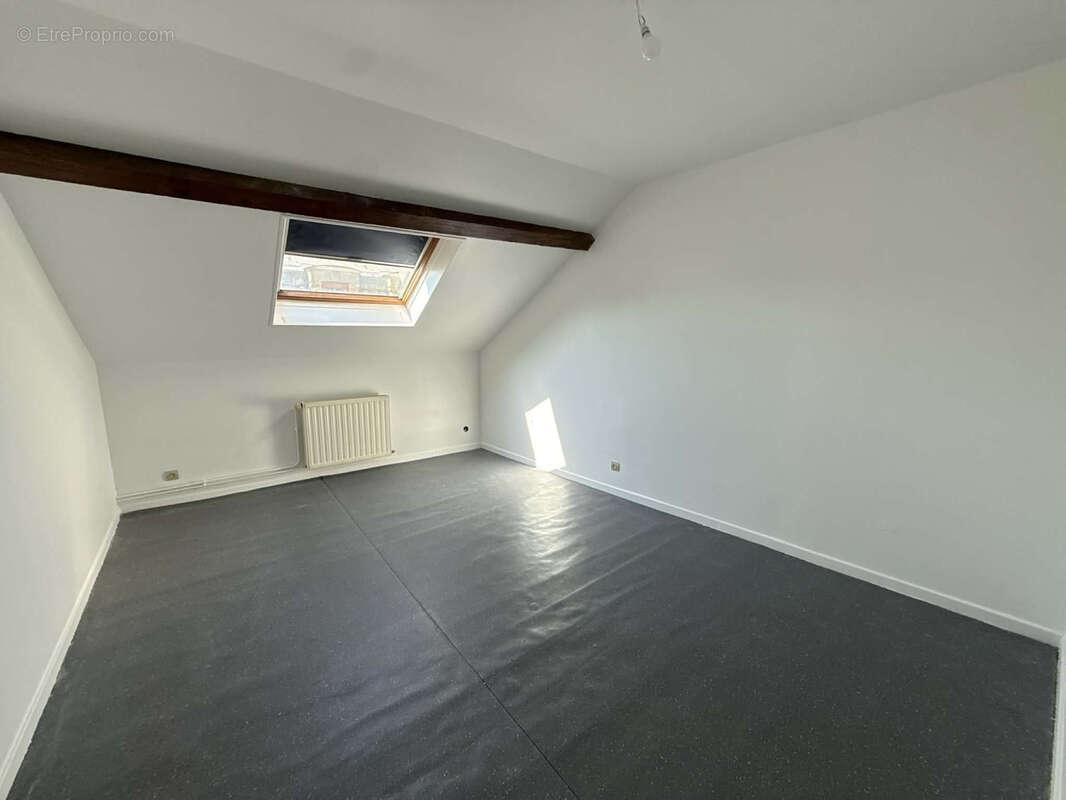 Appartement à CHARLEVILLE-MEZIERES