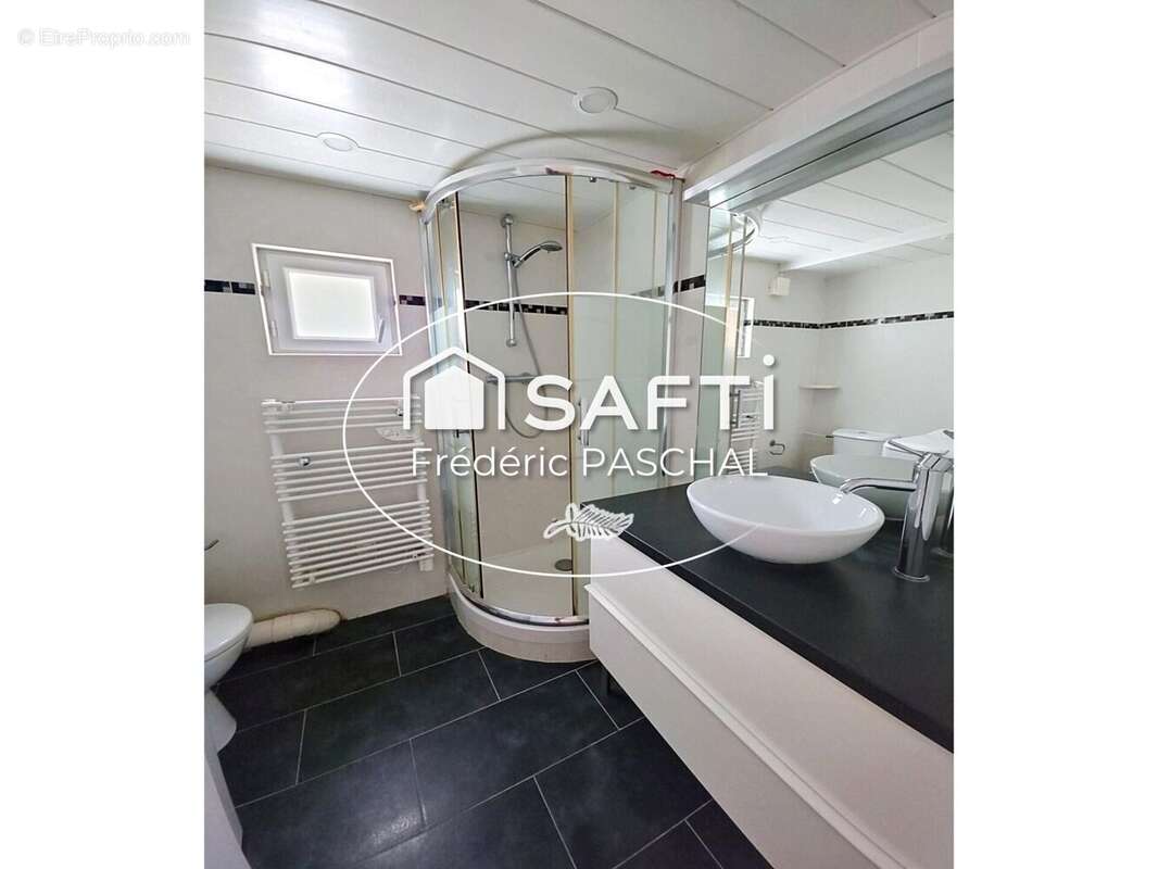 Photo 9 - Appartement à SURESNES