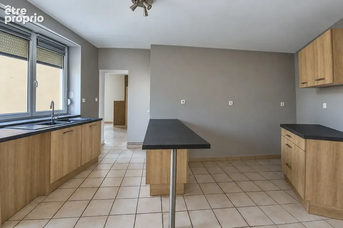 Maison semi individuelle avec exterieur ! - photo 2